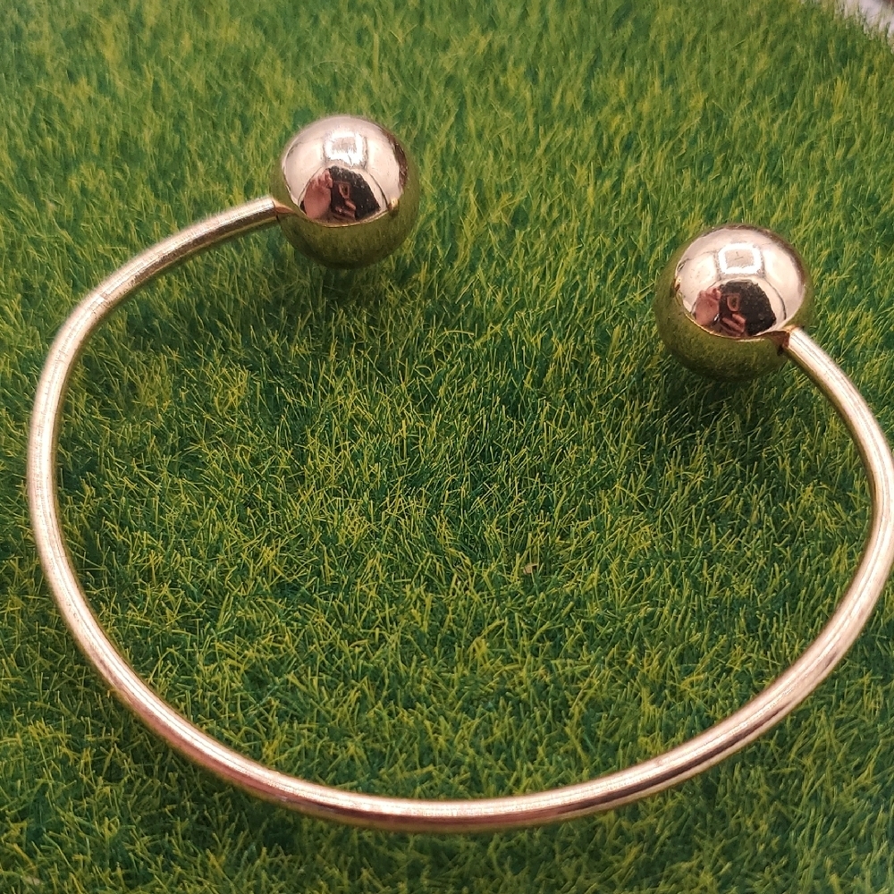 Elegant Gold Tone Open Cuff Bracelet B3321 Trendy